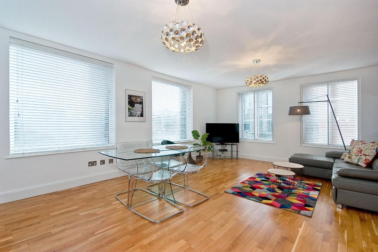Mulberry Flat 6 - Two Bedroom 3rd Floor By Living Ferienhaus *